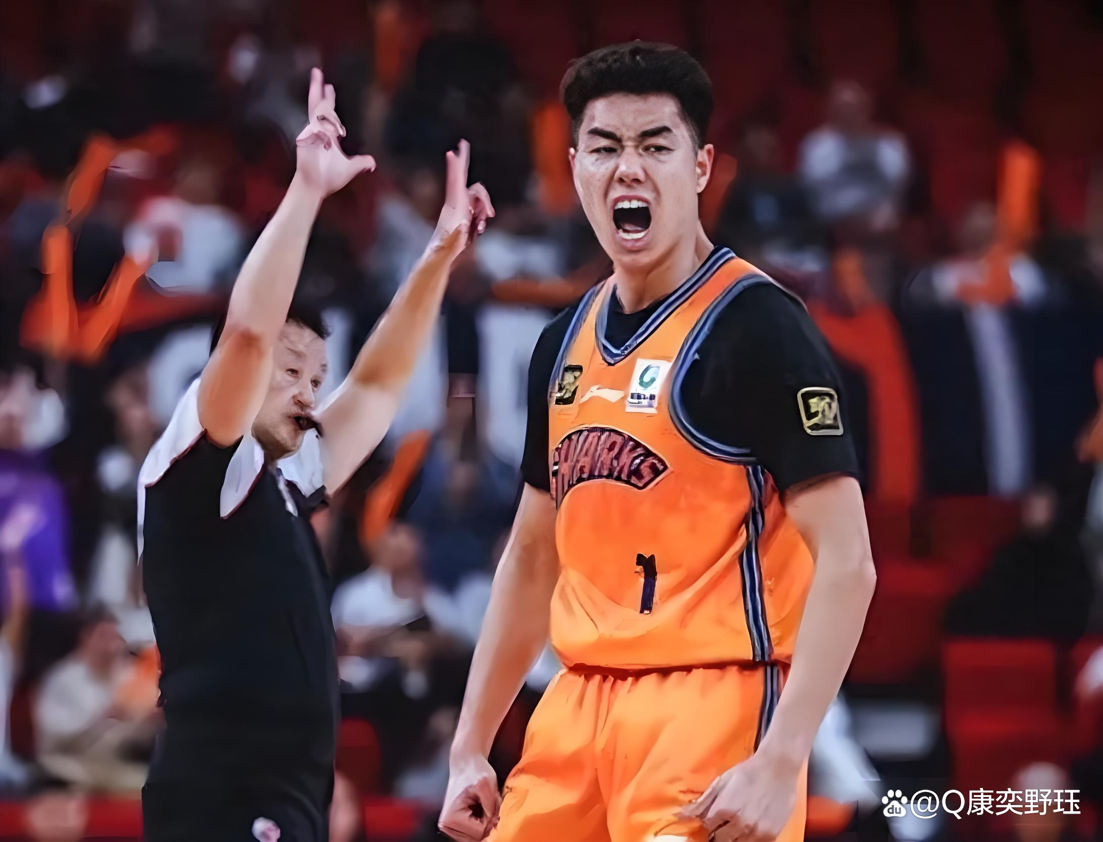 精彩绝伦的CBA比赛,谁将逆袭夺冠? 精彩绝伦的CBA比赛,谁将逆袭夺冠?