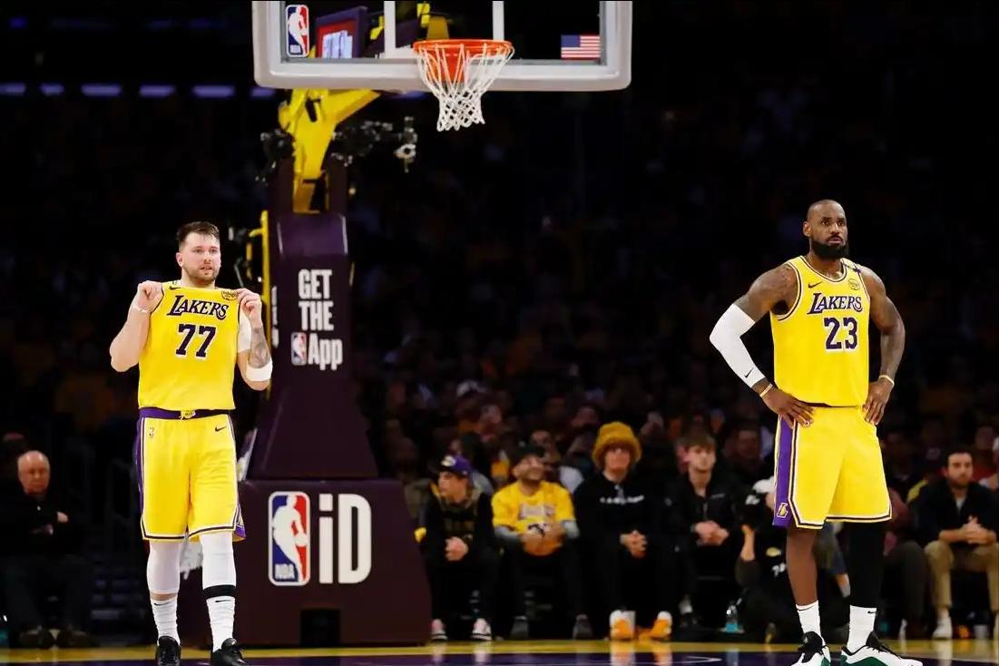 开云体育在线-关于菲律宾男篮强势雷霆，莫里斯统治全场的信息