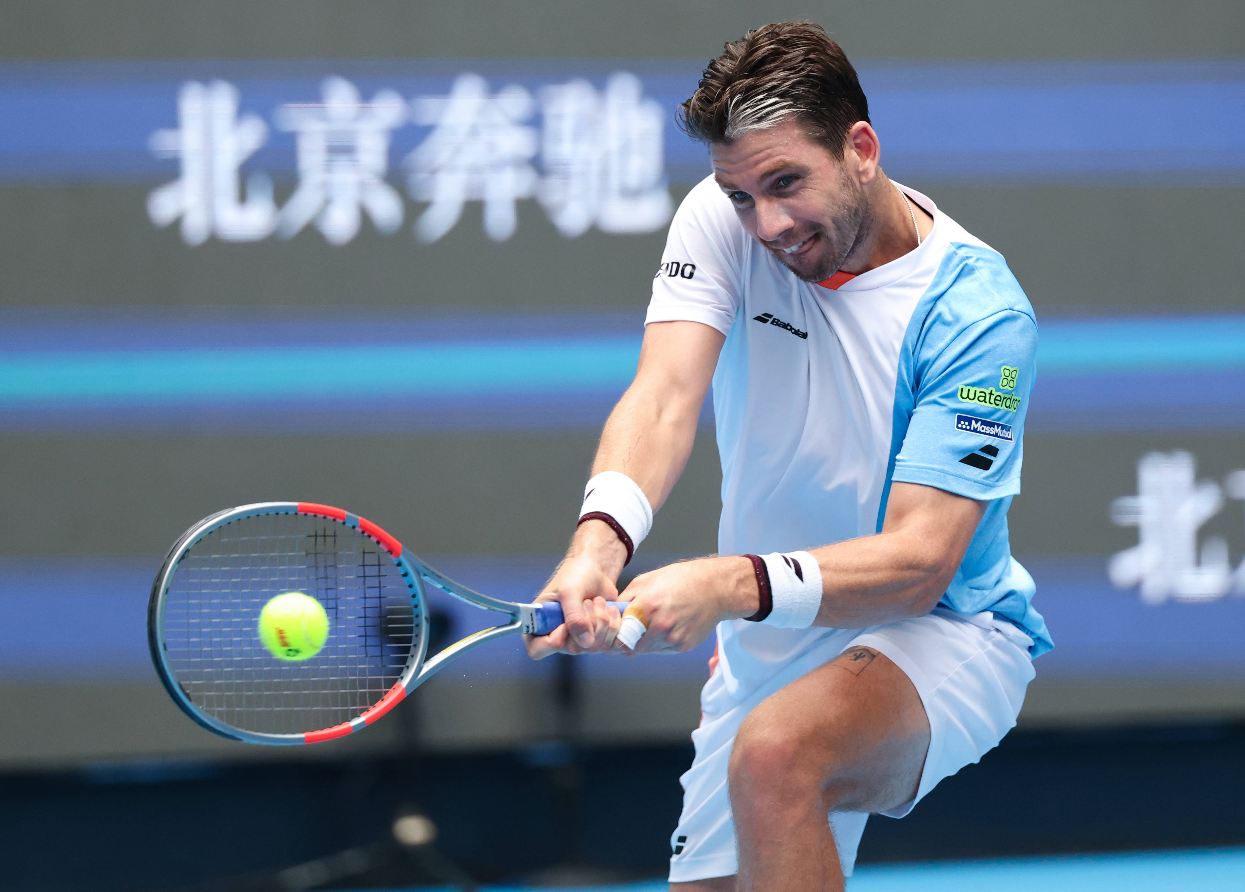 意大利网球队逆转英国网球队,梅德韦杰夫打破历史纪录的简单介绍 意大利网球队逆转英国网球队,梅德韦杰夫打破历史纪录的简单介绍