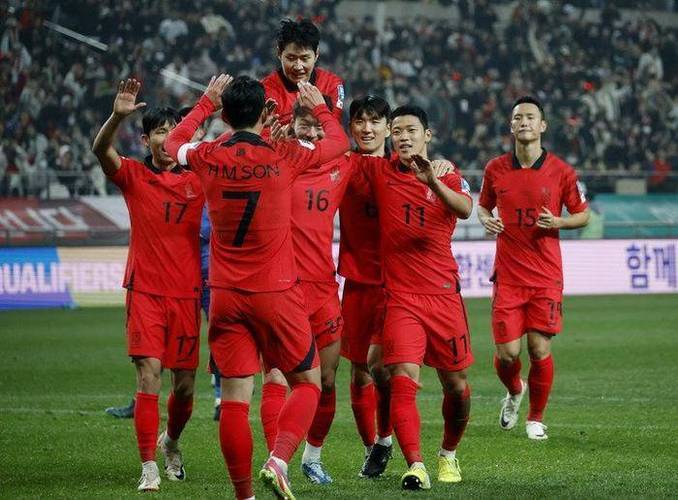 战无不胜,亚洲球队展开激烈对决的简单介绍 战无不胜,亚洲球队展开激烈对决的简单介绍