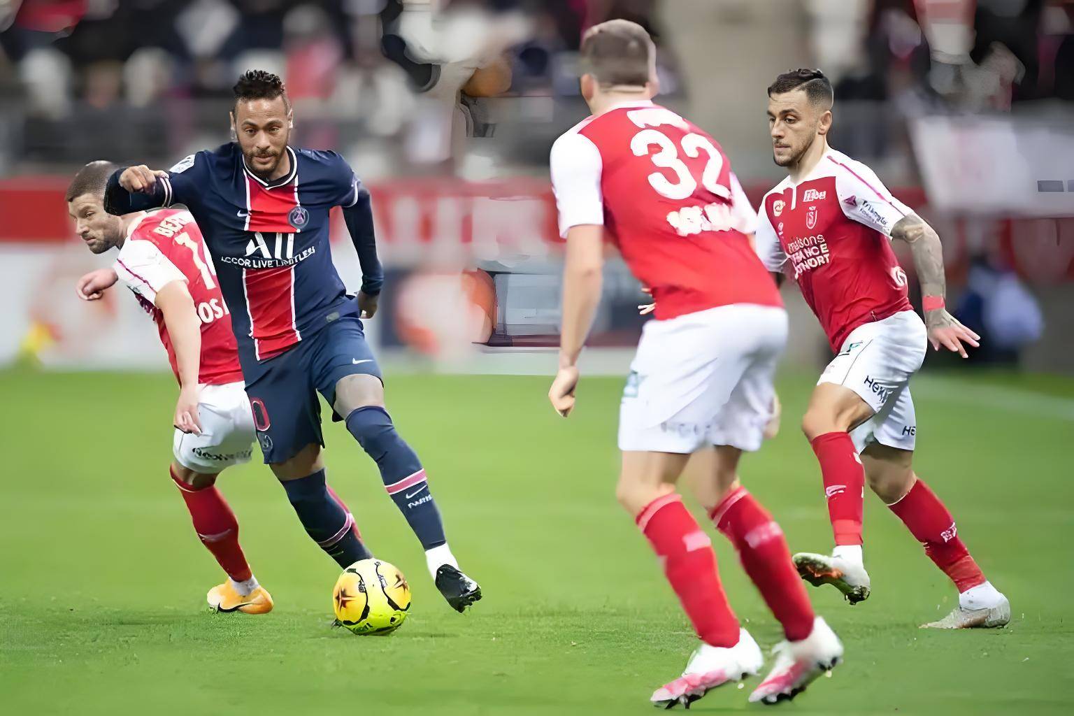 卡利亚里客场不敌斯佩齐亚,遭遇连败压力 卡利亚里客场不敌斯佩齐亚,遭遇连败压力