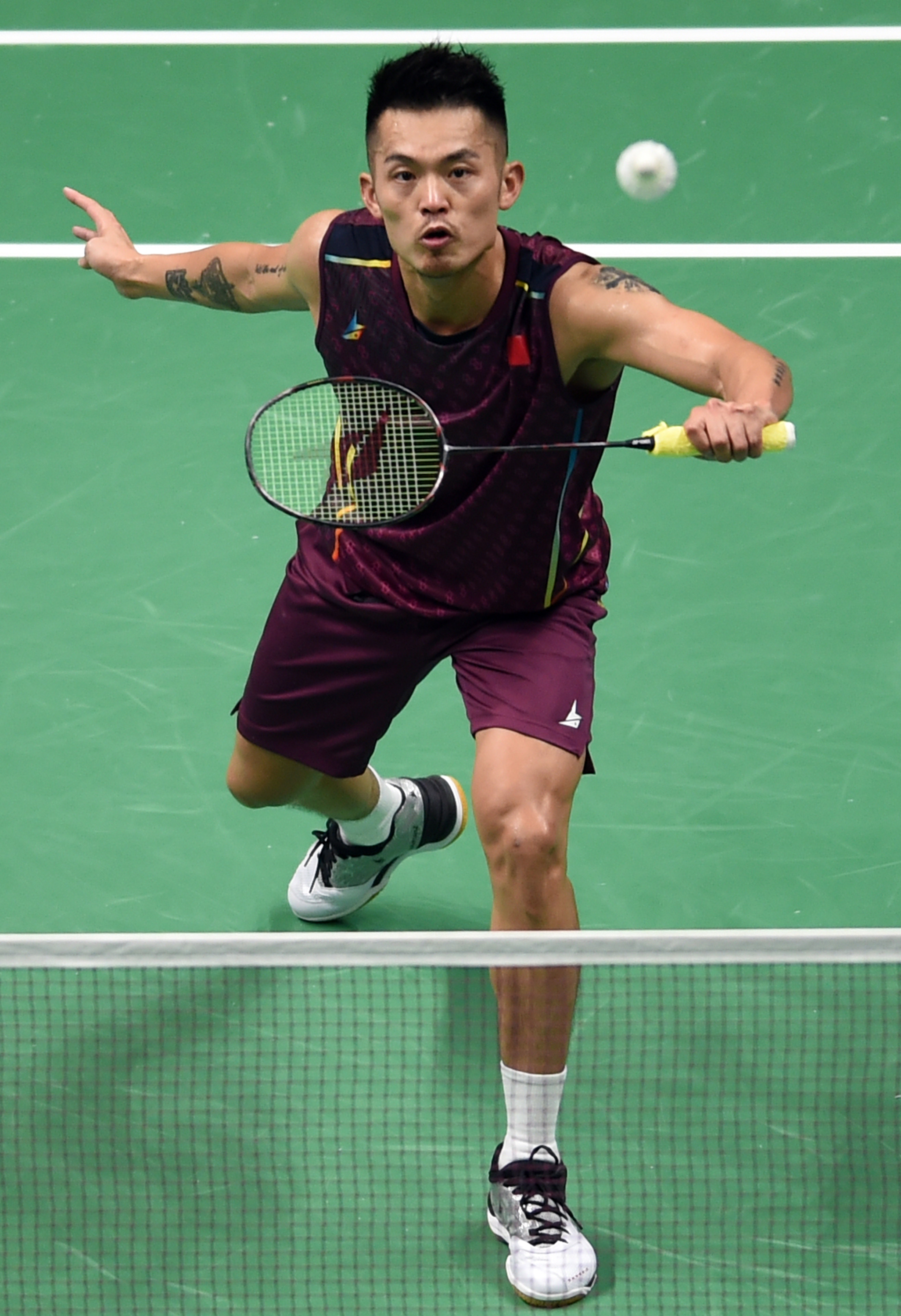 包含英格兰羽毛球队轻取日本羽毛球队，林丹爆发神勇的词条