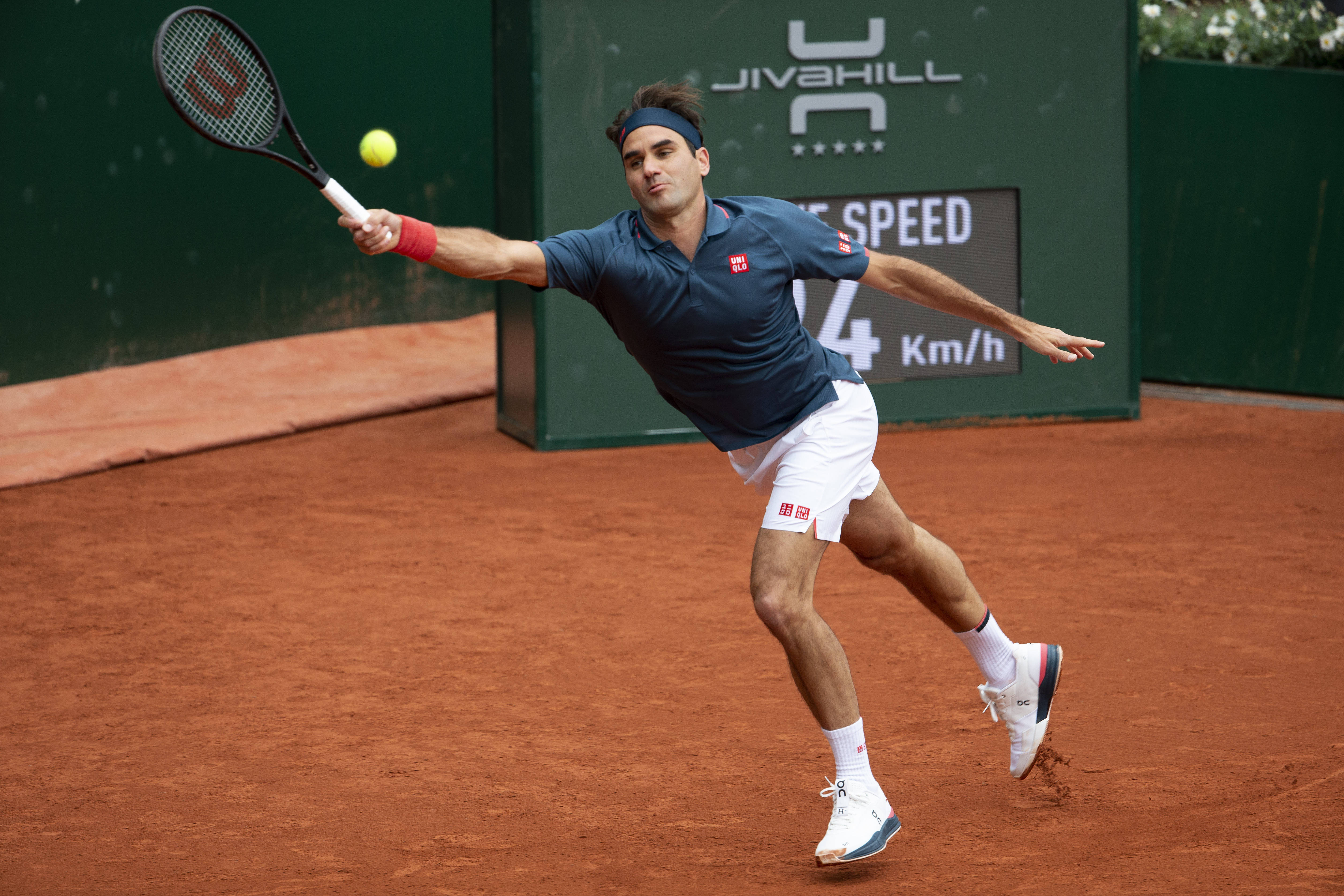 美国网球队绝杀世界网球队，费德勒制霸全场的简单介绍