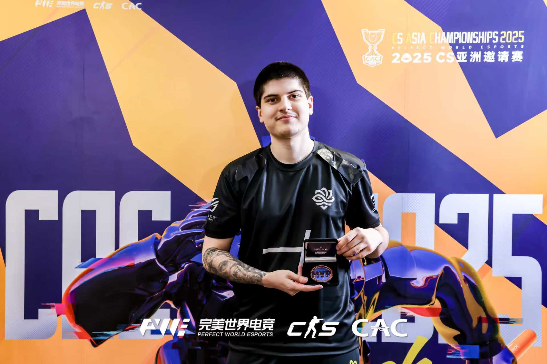 包含TeamLiquid轻取TSM，Tian关键制胜的词条