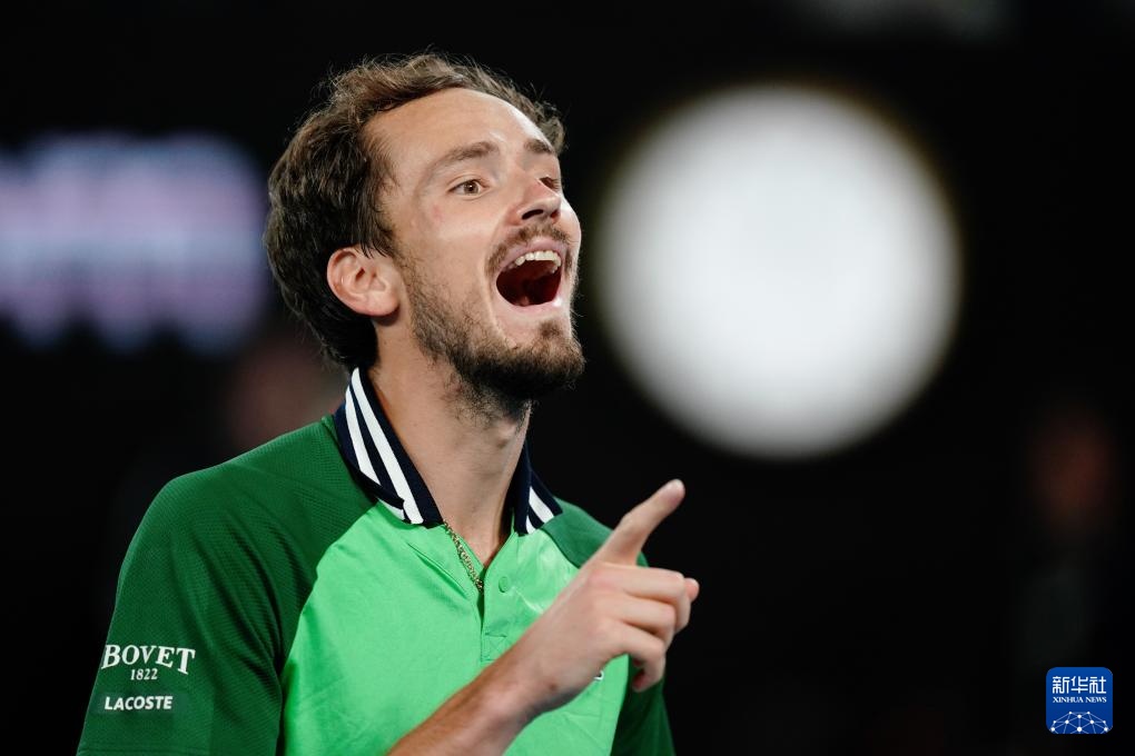 拉沃尔杯翻盘澳网,梅德韦杰夫状态火热的简单介绍 拉沃尔杯翻盘澳网,梅德韦杰夫状态火热的简单介绍