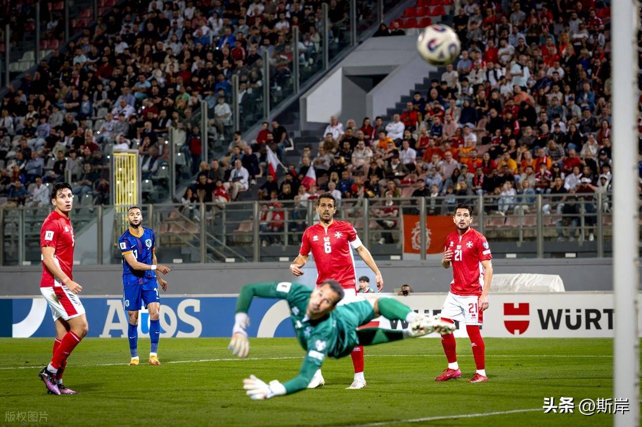 阿尔及利亚球员在西甲联赛中发挥亮眼的简单介绍