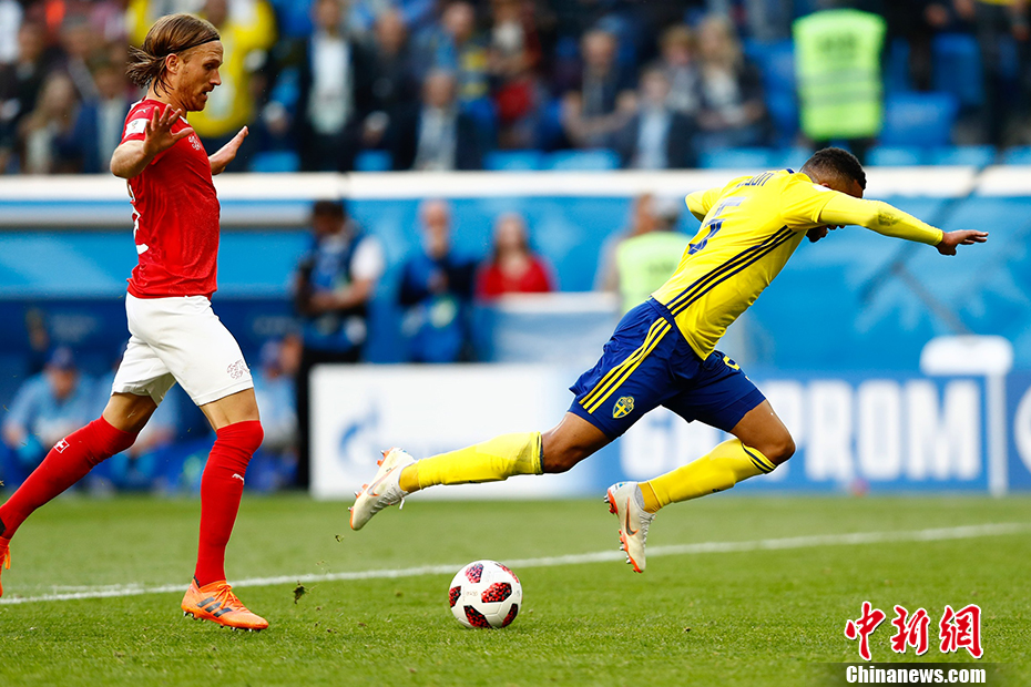 包含马赛客场一球小胜，挺进八强的词条