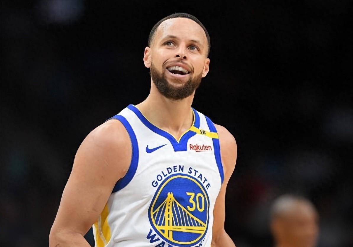 开云体育APP下载-勇士大胜篮网，取得关键胜利