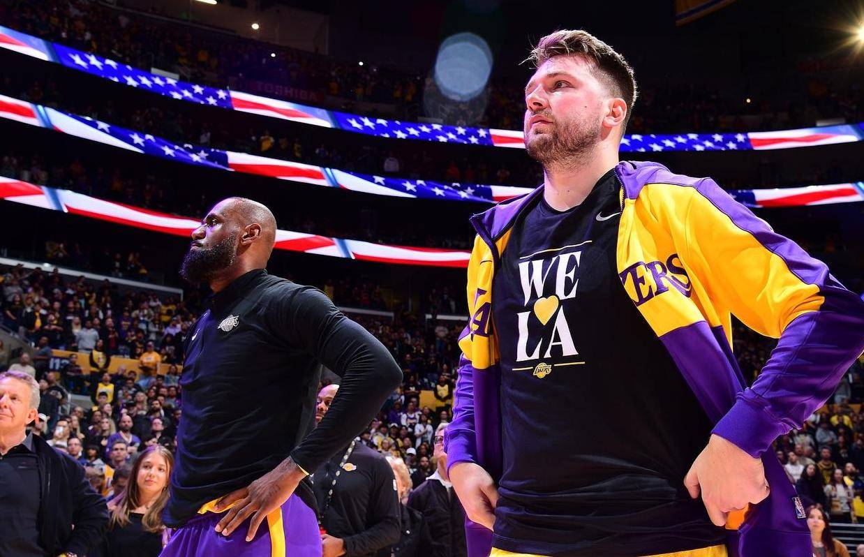 湖人无悬念取胜灰熊，继续领跑西部的简单介绍