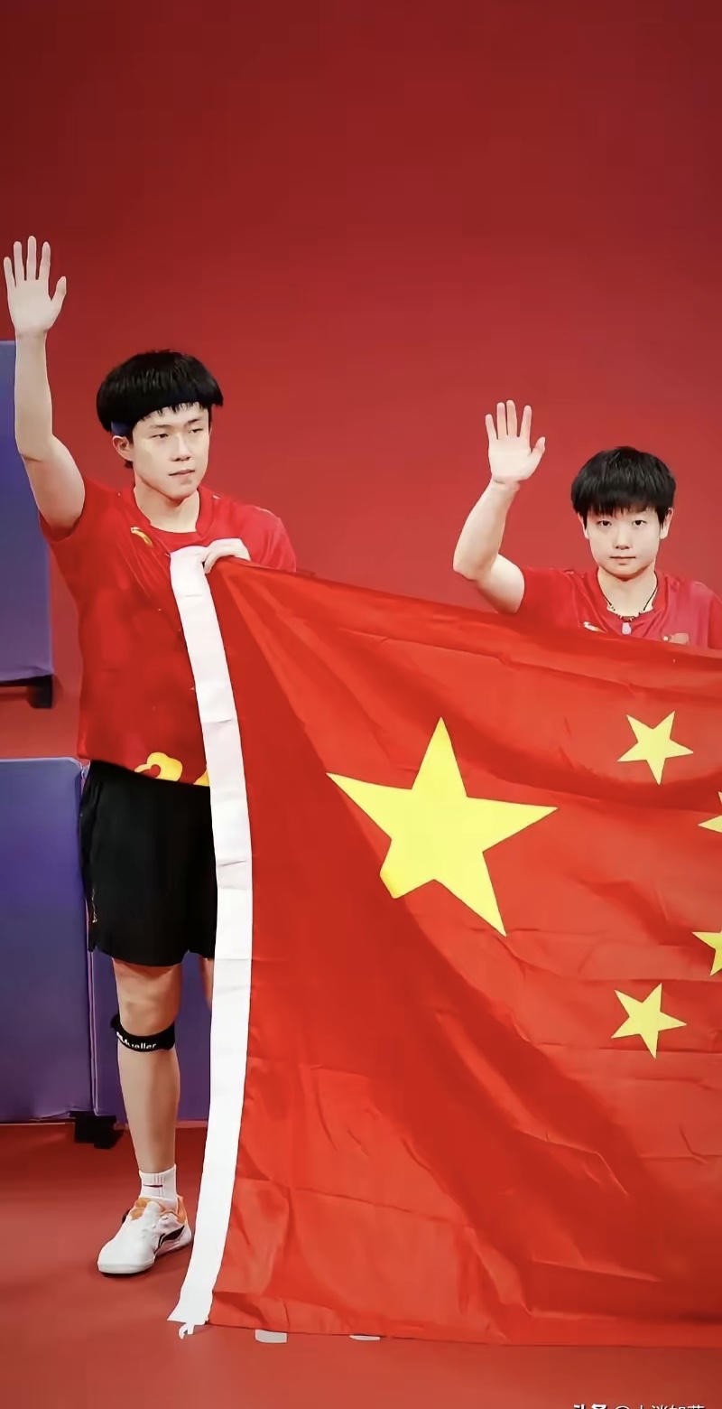 球员全神贯注，凝聚力量斩获胜利！的简单介绍