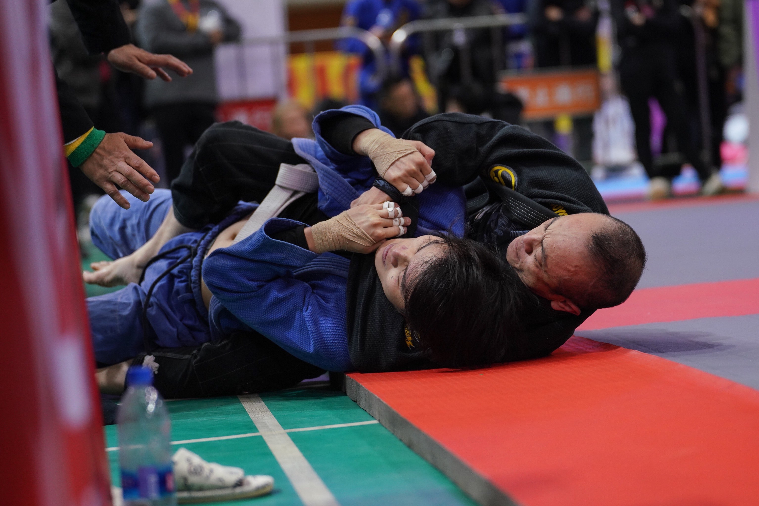 世界级选手实力对决，激情场面动人心弦的简单介绍