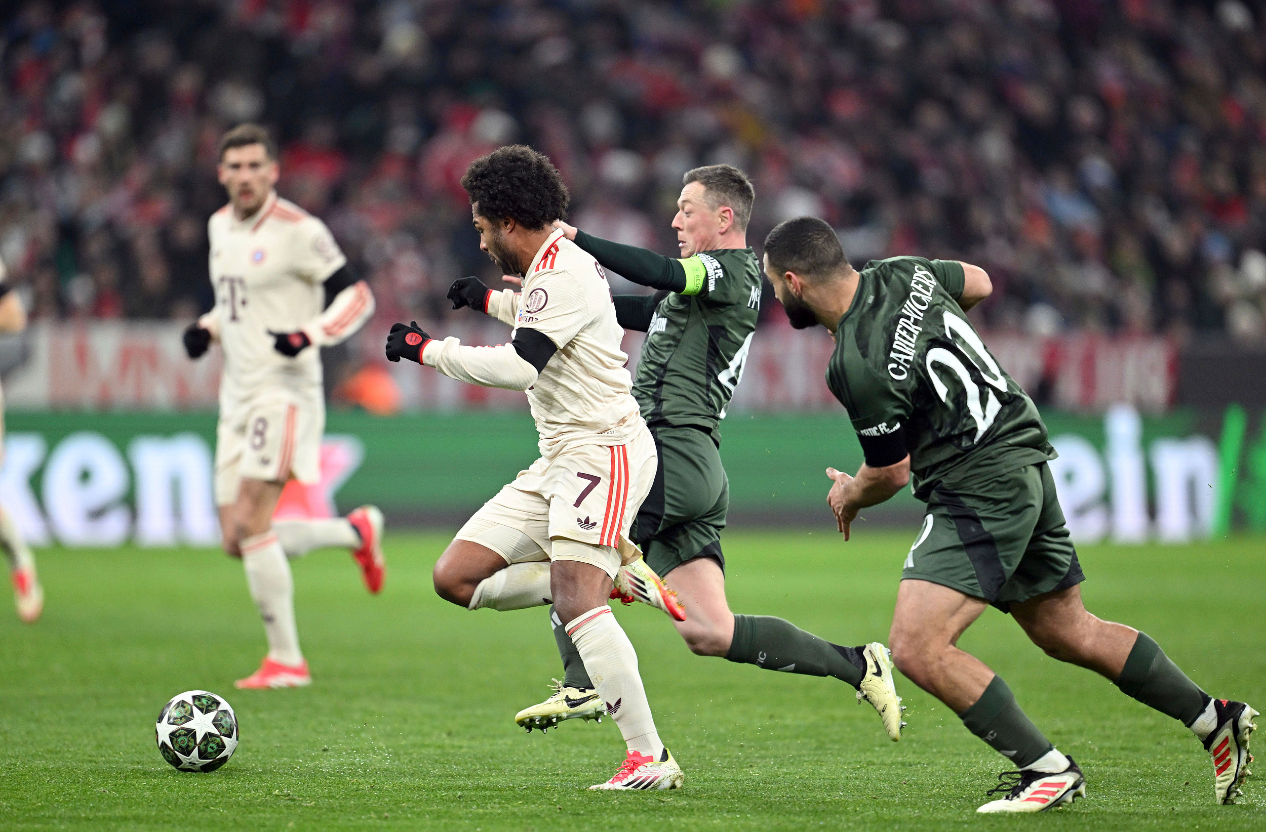 阿联酋豪门阿赫利队晋级亚冠淘汰赛