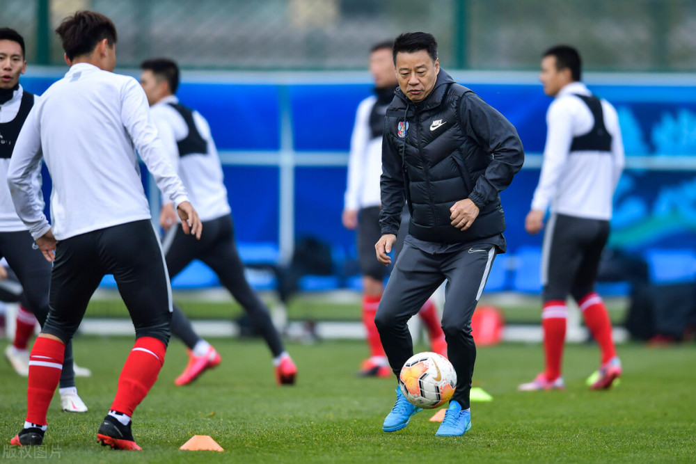 申花惊险战平黄海,保住前四位置的简单介绍 申花惊险战平黄海,保住前四位置的简单介绍