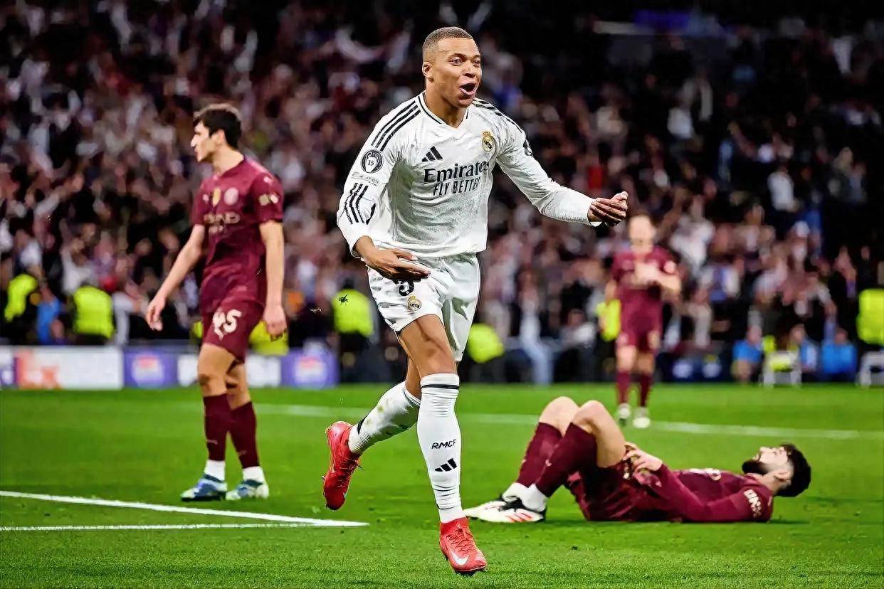 关于曼城力克皇马，罗本完成帽子戏法的信息