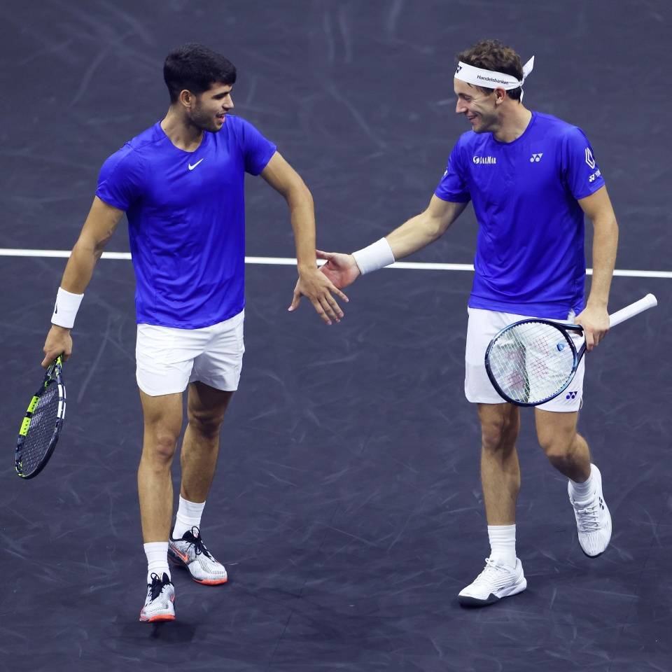 美网险胜拉沃尔杯，兹维列夫扛起全队的简单介绍