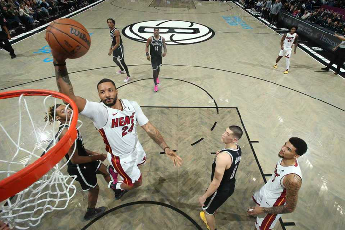 巴西男篮力克篮网，保罗制霸全场的简单介绍